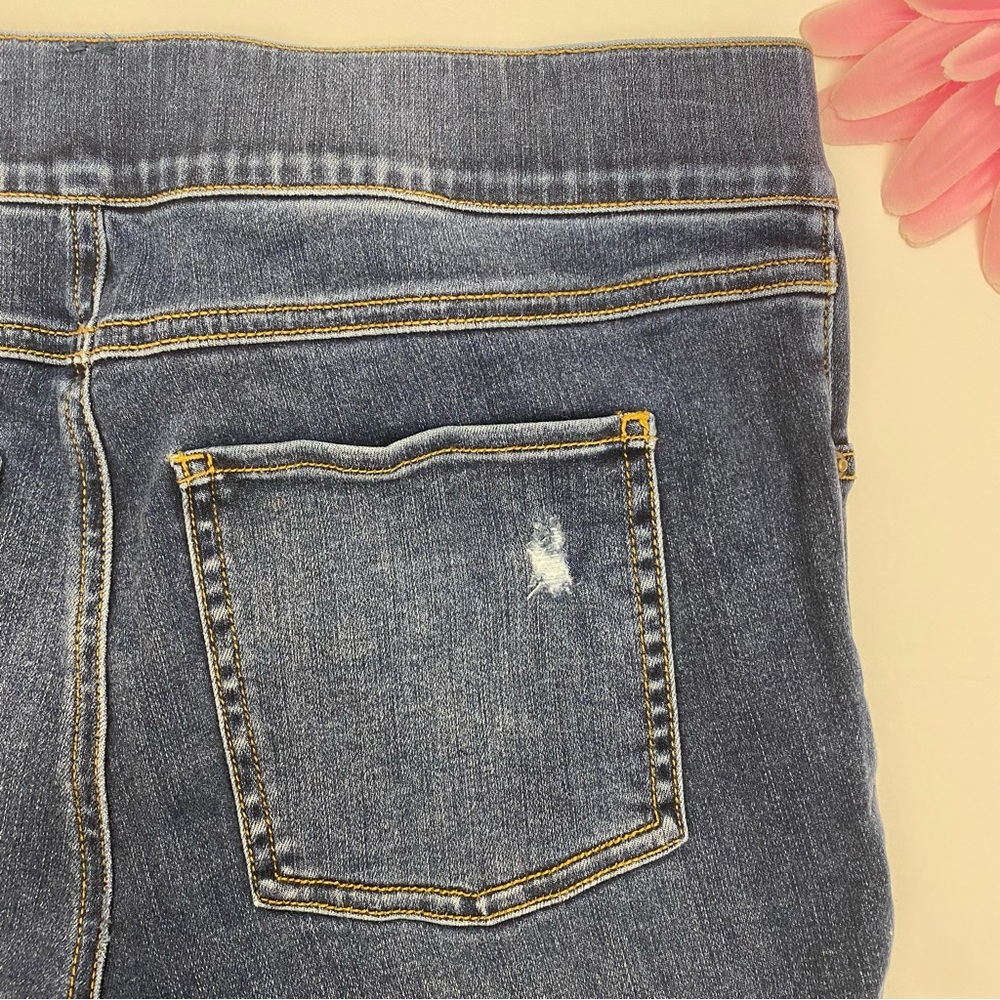 SPANX Distressed Ankle High Rise Skinny Jeans: Medium Wash - Picture 10 of 14